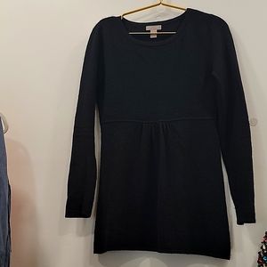 Hayden cashmere pullover sweater, size M, ladies in black.